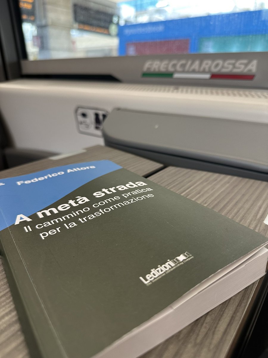 𝘓𝘢 𝘷𝘦𝘳𝘢 𝘳𝘪𝘤𝘤𝘩𝘦𝘻𝘻𝘢 𝘥𝘪 𝘰𝘨𝘯𝘪 𝘱𝘦𝘳𝘤𝘰𝘳𝘴𝘰 𝘴𝘵𝘢 𝘯𝘦𝘭 𝘴𝘶𝘰 𝘥𝘪𝘷𝘦𝘯𝘪𝘳𝘦, 𝘪𝘯 𝘲𝘶𝘦𝘭𝘭𝘰 𝘤𝘩𝘦 𝘤𝘪 𝘧𝘢 𝘴𝘤𝘰𝘱𝘳𝘪𝘳𝘦 𝘴𝘶 𝘯𝘰𝘪 𝘴𝘵𝘦𝘴𝘴𝘪.
(sempre che ne siamo davvero interessanti - aggiungo io).