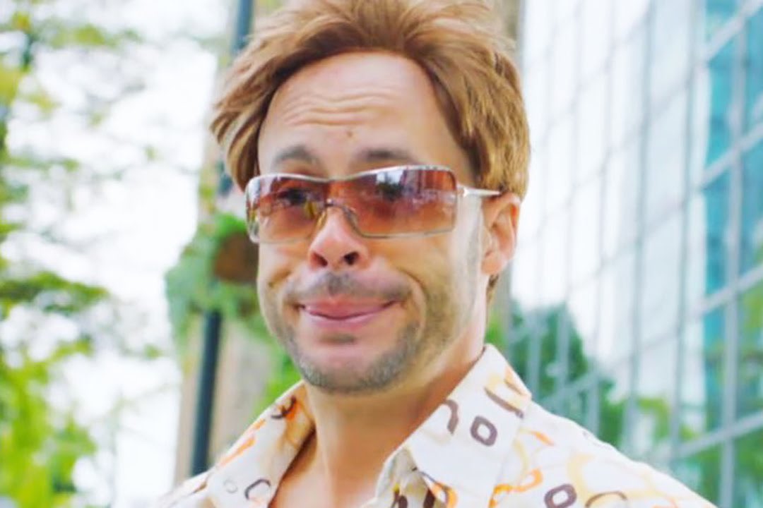 Give me something to look at I just want to look at it. Let’s all look at it! Heee