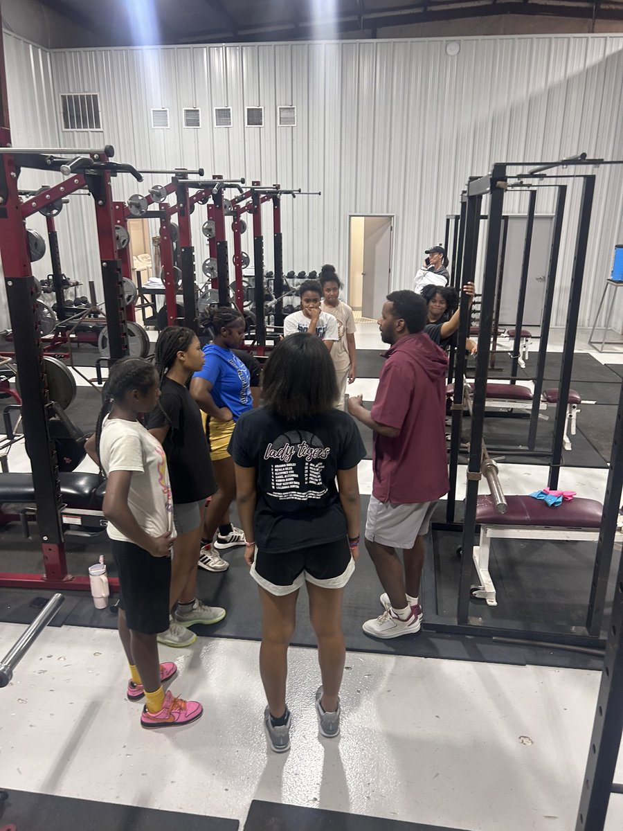 Day by Day, we work, we get Better <a href="/TenahaGBB/">Tenaha Girls Basketball</a>