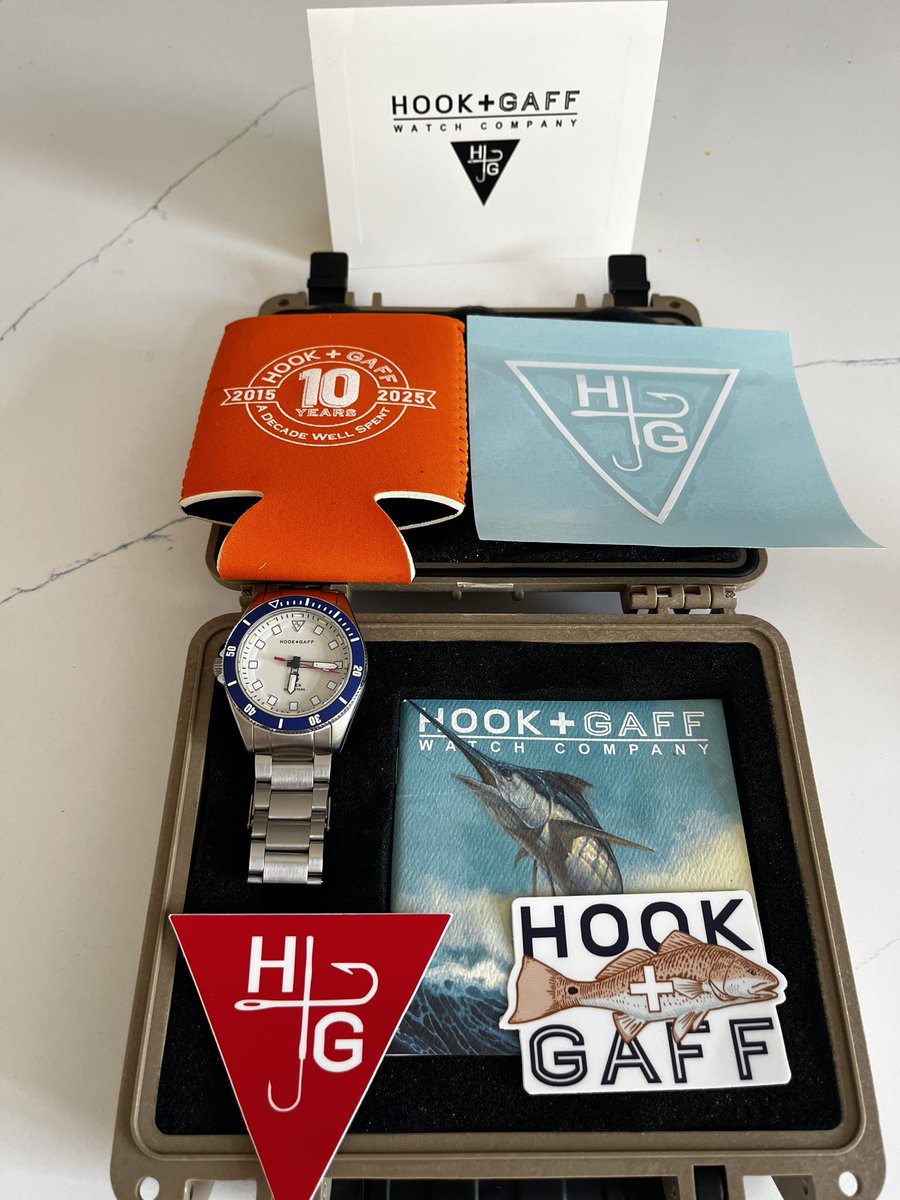 Elijah Roberts (@elijahkroberts) on Twitter photo Thanks to the Mrs. & the good folks <a href="/hookandgaff/">Hook + Gaff Watch Co</a> for the #FathersDay haul! #H&G #Winning Thanks to the Mrs. & the good folks <a href="/hookandgaff/">Hook + Gaff Watch Co</a> for the #FathersDay haul! #H&G #Winning