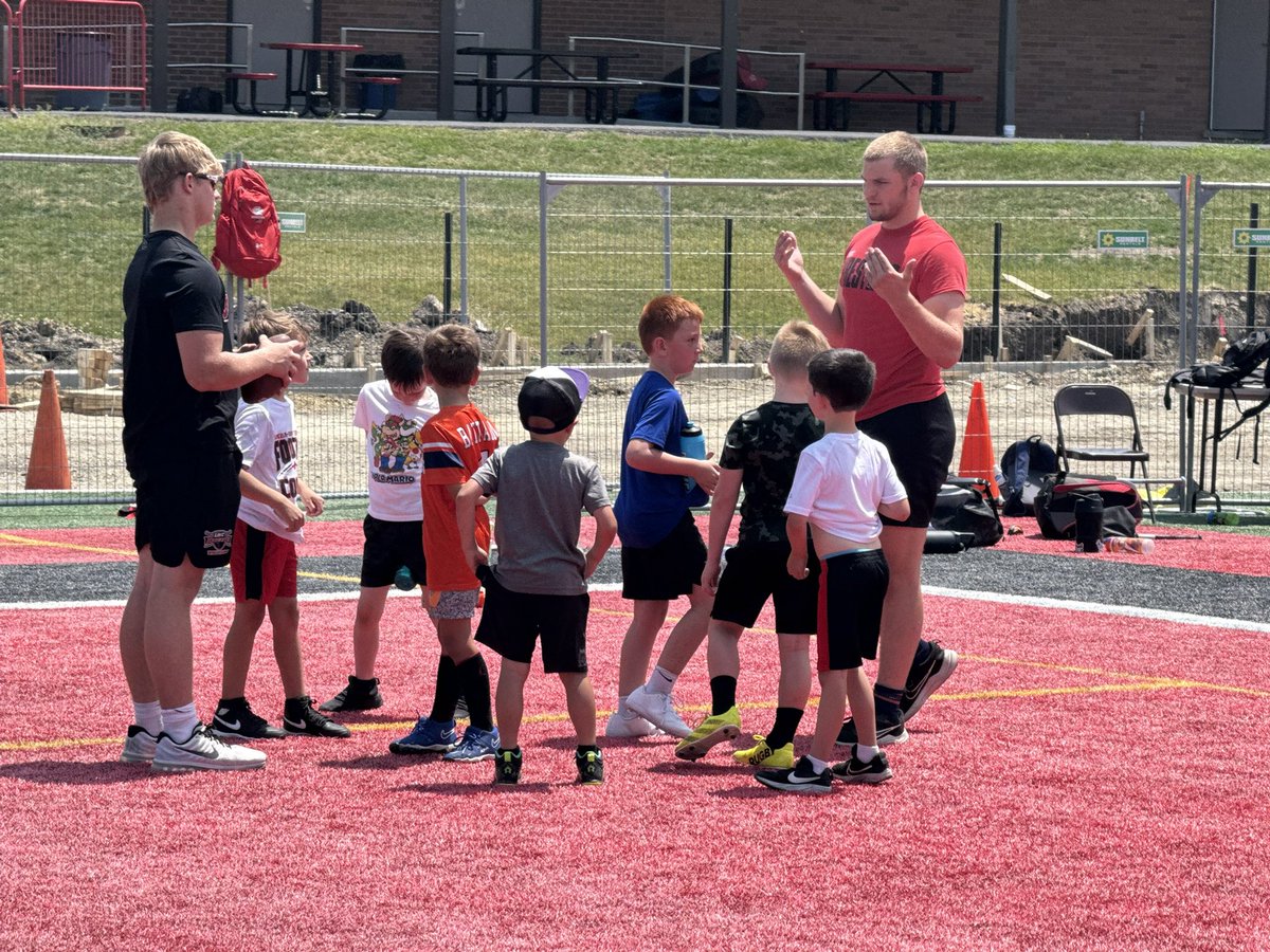 Lincoln-Way Central Football tweet media