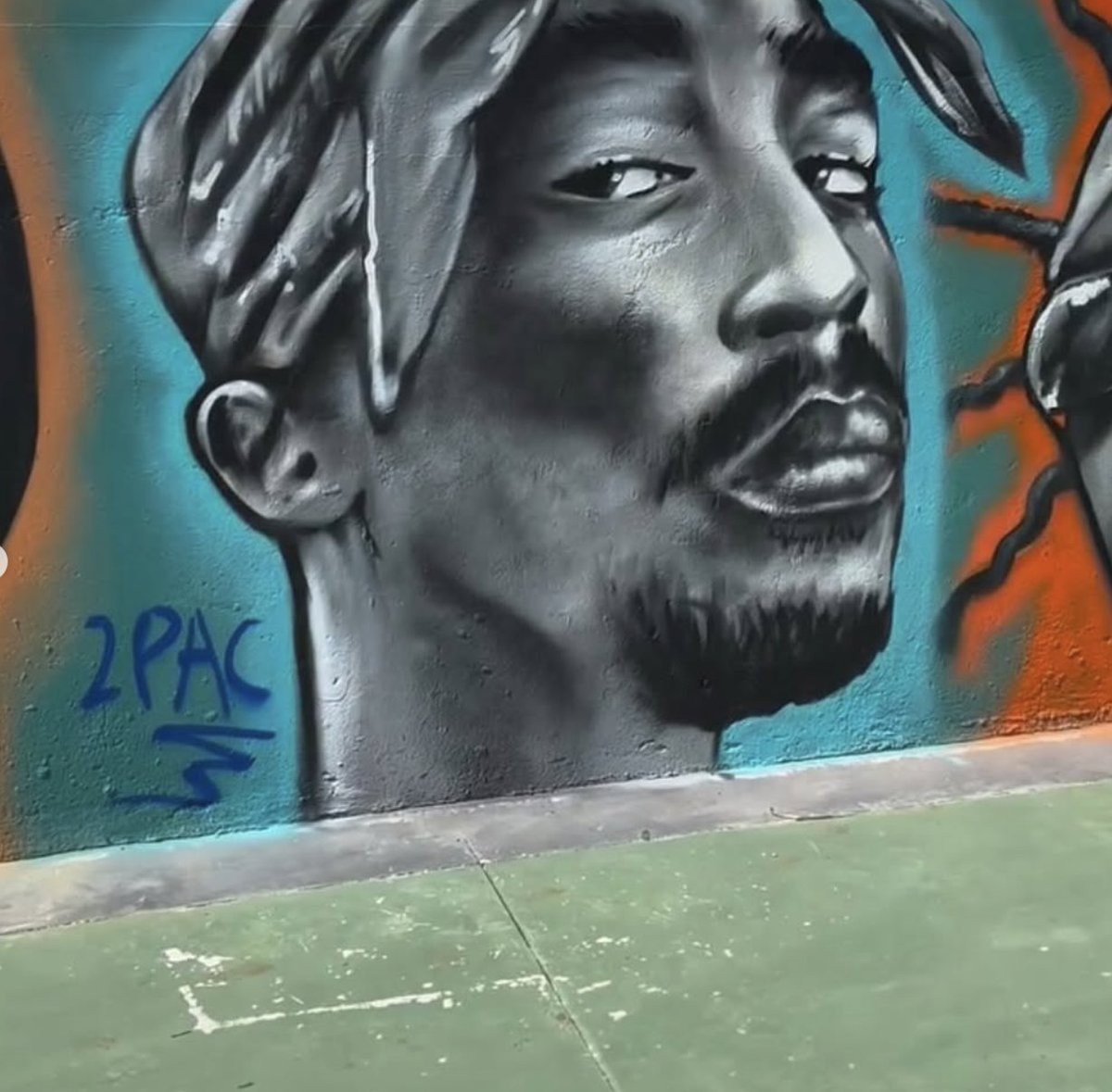 2PAC's tweet image. 1. @vladrealart London, U.K.
2. @timothygoodman NY, U.S.
3. @leobbrum Santa Maria, Brazil
4. @peque_vrs Sydney, Austraila