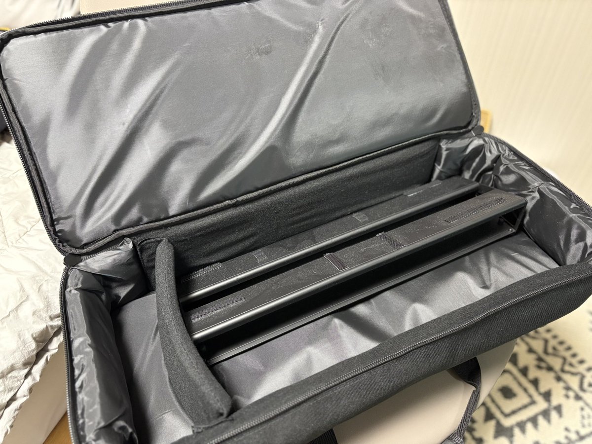 페달보드 + 케이스 도합 4만원에 가져가실분 있으십니까