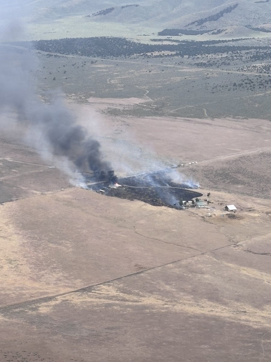 #HancockRanchFire update: Crews have stopped forward progress and are mopping up. Resources from local fire departments and Diamond Fork Helitack are on scene. The cause of the fire is under investigation. #ffslkth