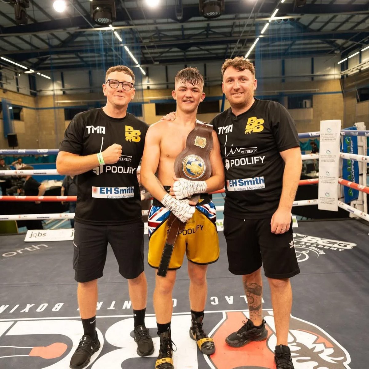 The new Midlands Champion!

Brandon stepped in with fire and walked out with gold.

We are proud to have backed him in his title-winning fight and will continue to support him through his career. What a success story! Big things are coming! 🥊💥