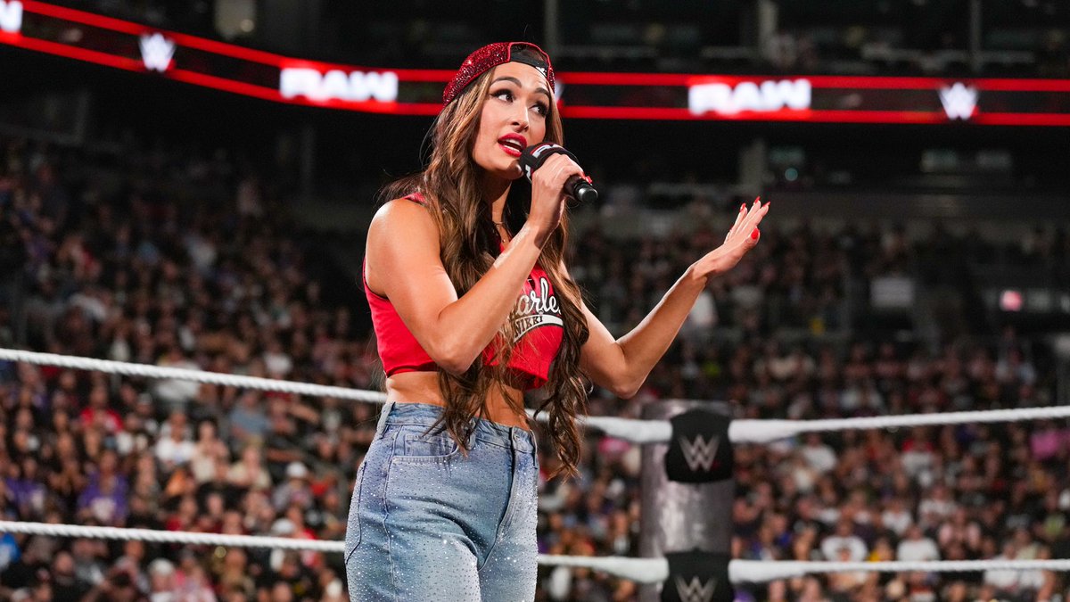 FlairFantasy's tweet photo. What’s the plan for Nikki Bella at Evolution now? 🤔 https://t.co/JCFOIGs6NV