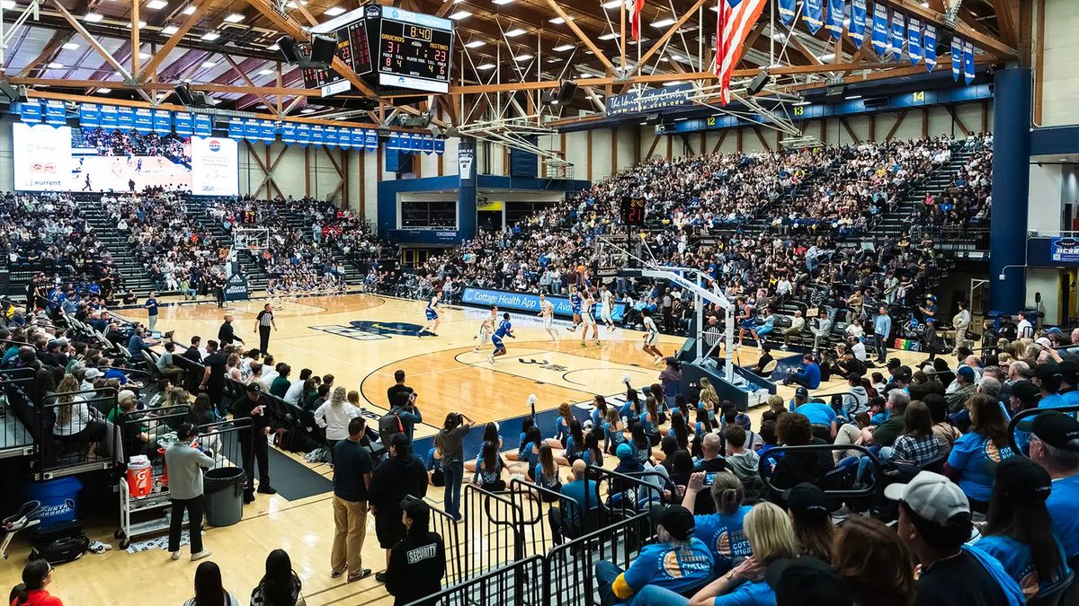 I am blessed to receive an offer from UC Santa Barbara , Thank you to the coaching staff for this opportunity!!!