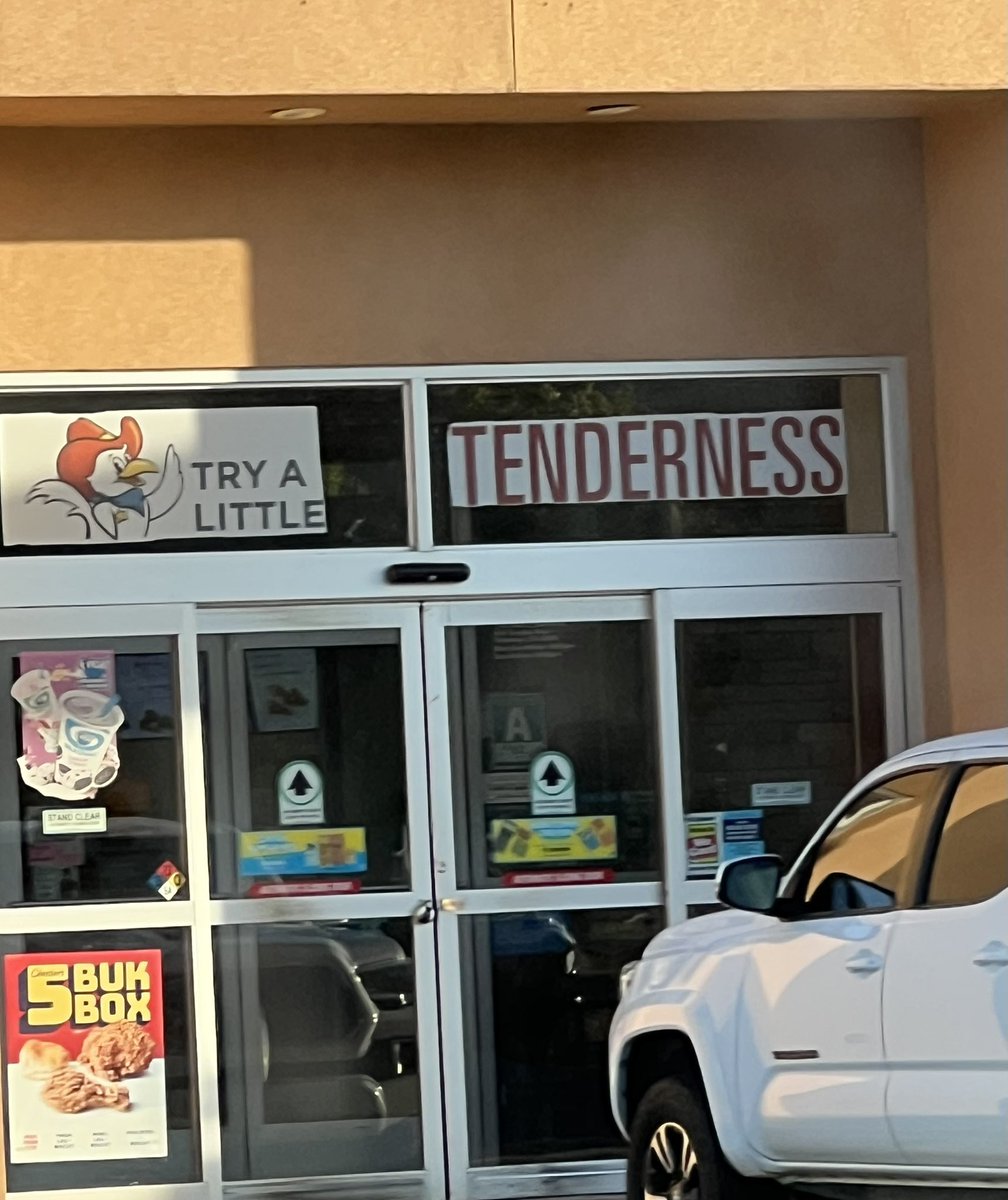 garden pest 🌿 (@veronicaschwzr) on Twitter photo 