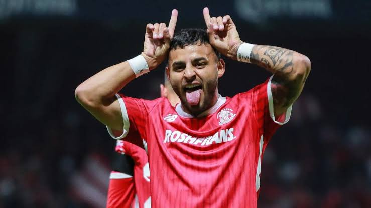 davsilc's tweet image. REFUERZOS VERANO 2025🦅

De acuerdo a las necesidades del club,abrimos🧵.
Iniciamos con el extremo izquierdo,habrá dos secciones,una si se queda Brian y otra si sale.

🇲🇽ALEXIS VEGA,Toluca 

🔥2025:

➡️MVP de la liga mx.
➡️ 1° en G+A.
➡️2° en XA.

Data:@DataMB_  🔝