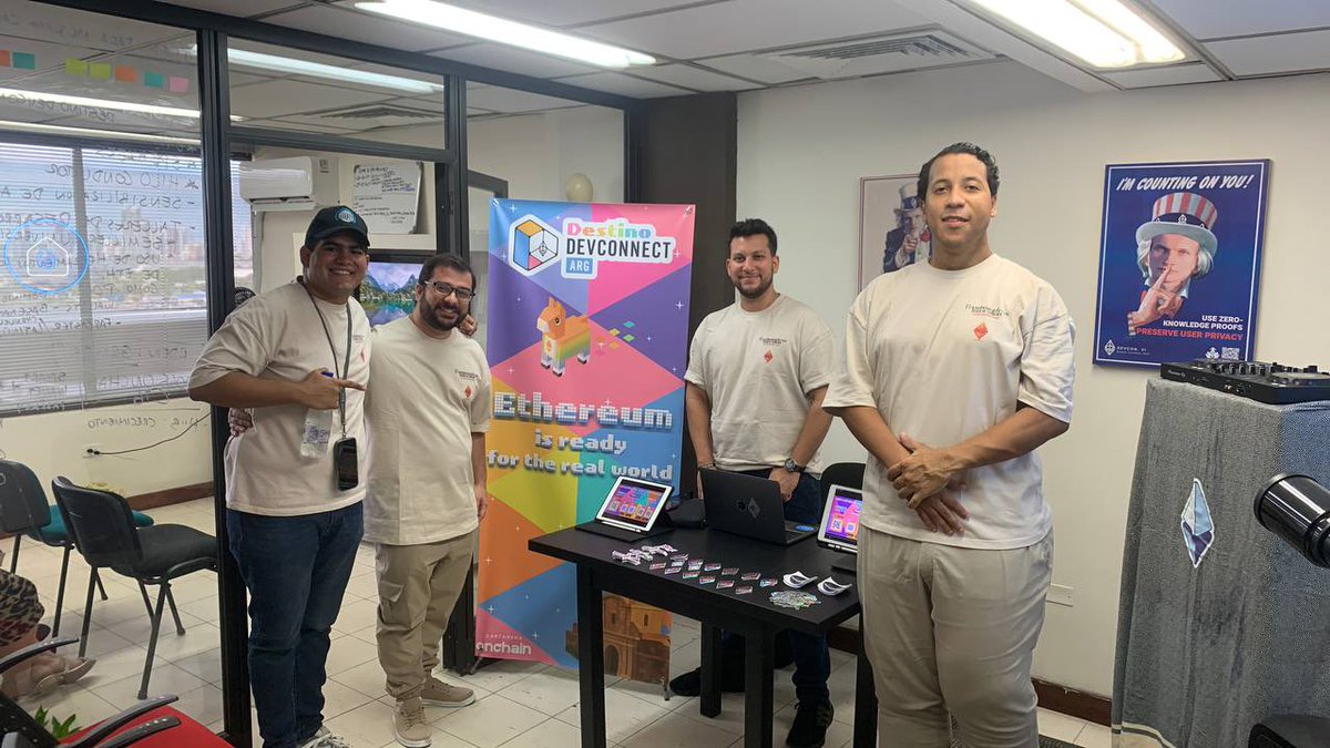 ctg_onchain's tweet image. Desde el HUB La Fantástica, dimos el primer paso con este warm-up: Cartagena se convirtió en parada oficial de #DestinoDevconnect ARG (@EFDevcon) 🇦🇷