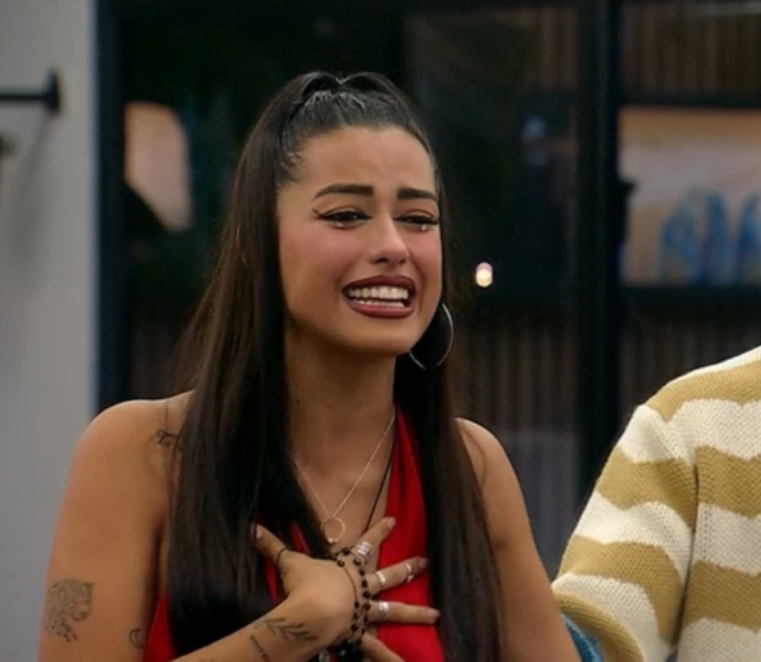 divazatoxica's tweet photo. Ella merece esta final más que nadie
Luz al 9009
Luz a la final
#GH202)
#GranHermano https://t.co/zqWRNgEAzx