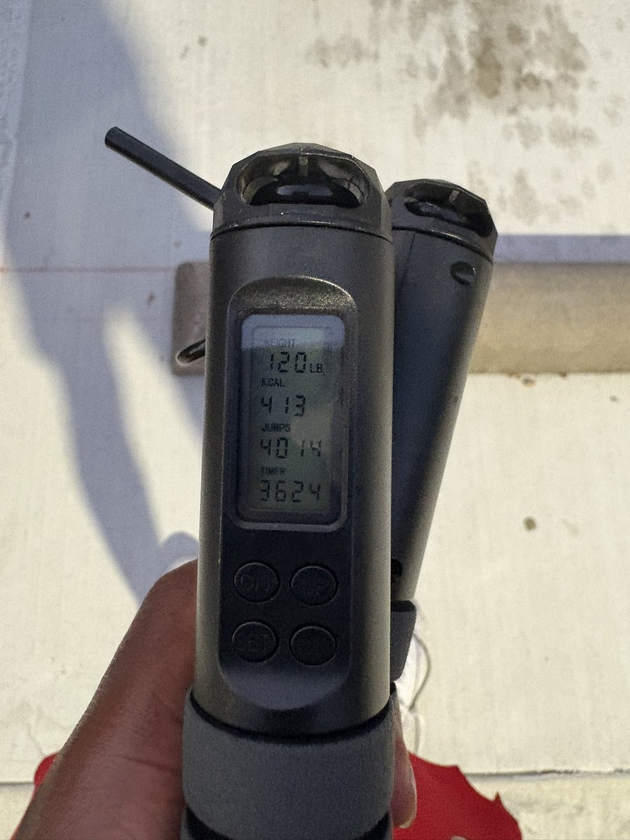 ZylanLoud's tweet photo. I been falling off but I’m back 4k jump ropes in 36:24 minutes @EDegrate @CoachXBrown @DaRealCoachG @TexasSWAGTrack @RashaadSamples @CoachDomoYoung @CoachDLindsey @blakesims @CoachLoop @wesley_fritz @RonnieFouch @CoachMart1nez @CoachHowell23 @CoachDDudley @Coach_Lavender https://t.co/Y2CRe6SD7u