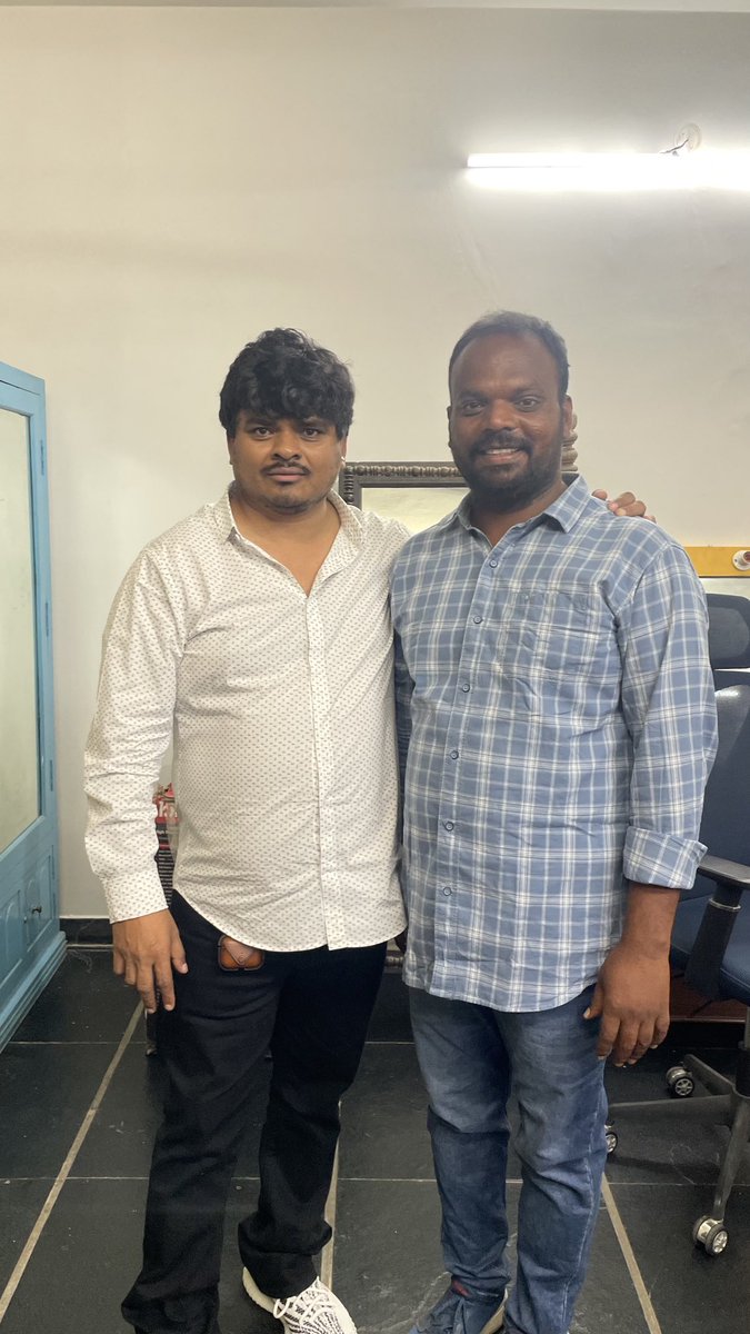 KADAPA SREENU (@sreenu_24) on Twitter photo అన్నయ్యకు పుట్టినరోజు శుభాకాంక్షలు💐❤️
<a href="/SVR4446/">S Venkatarathnam(Venkat)</a> <a href="/NameisNani/">Nani</a> <a href="/actor_nithiin/">nithiin</a> <a href="/thondankani/">P.samuthirakani</a> <a href="/NaveenPolishety/">Naveen Polishetty</a> <a href="/sscmovie/">sscmovies</a> అన్నయ్యకు పుట్టినరోజు శుభాకాంక్షలు💐❤️
<a href="/SVR4446/">S Venkatarathnam(Venkat)</a> <a href="/NameisNani/">Nani</a> <a href="/actor_nithiin/">nithiin</a> <a href="/thondankani/">P.samuthirakani</a> <a href="/NaveenPolishety/">Naveen Polishetty</a> <a href="/sscmovie/">sscmovies</a>