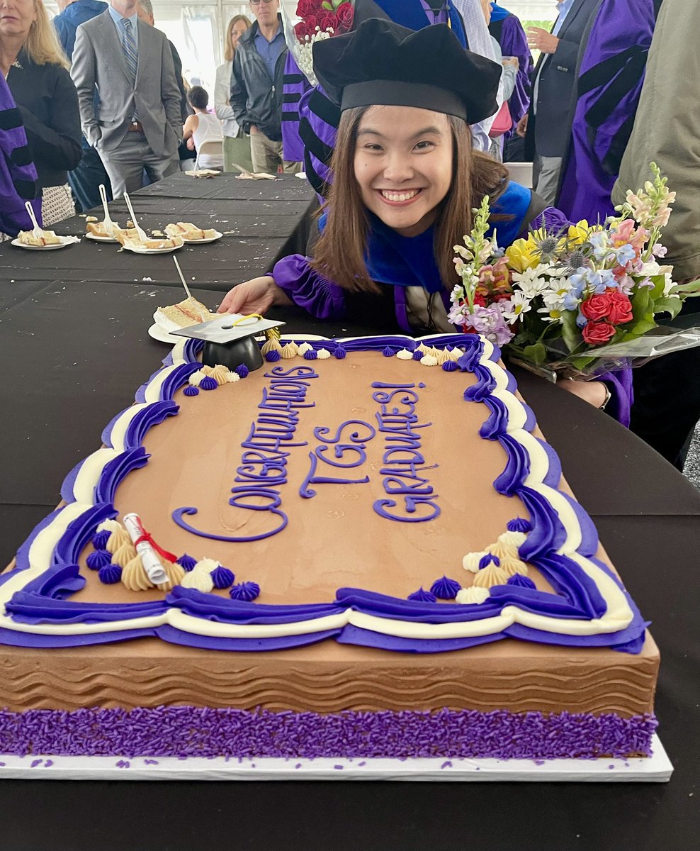 Congrats to <a href="/cadyyuheng/">YCF</a> to graduate from the DGP in 4 years after joining our lab in 2021. Cady is our first ever graduate student at Northwestern, and she has heralded a new era of single cell spatial transcriptomics in the lab. We wish her the best and continued success at SF!