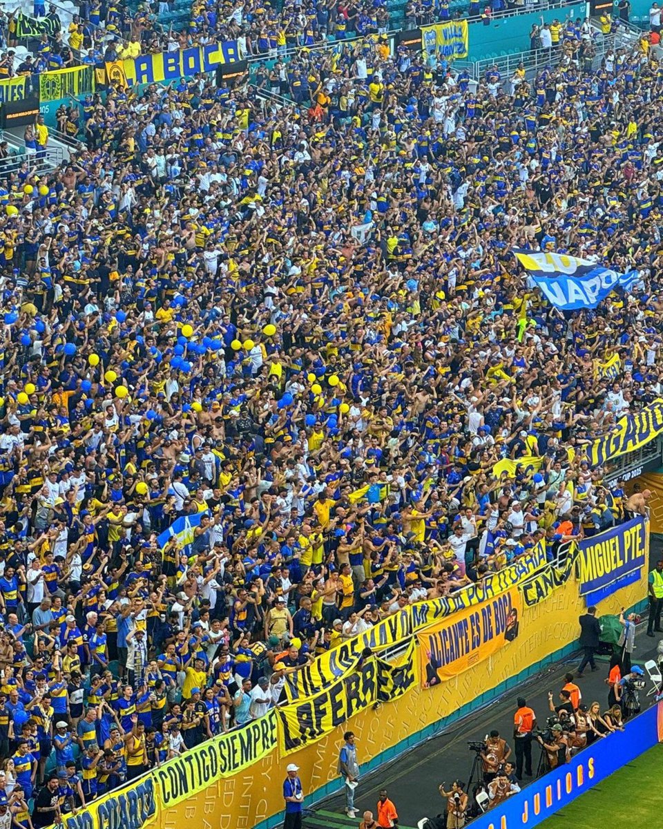 Podrán imitarnos pero jamás, pero jamás nos van a igualar 🎶

🔵🟡🔵