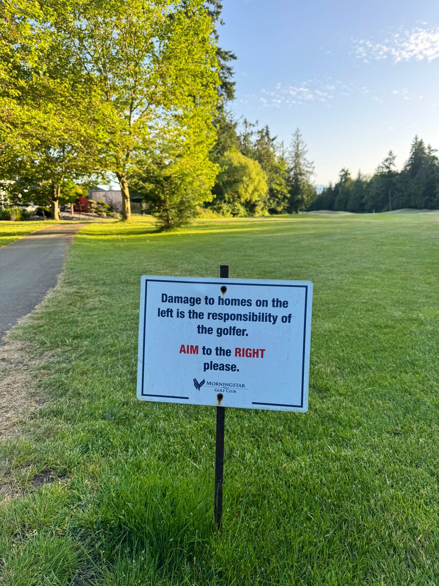 MissWest003's tweet image. This is reason# 435 as to why I don’t golf #fore