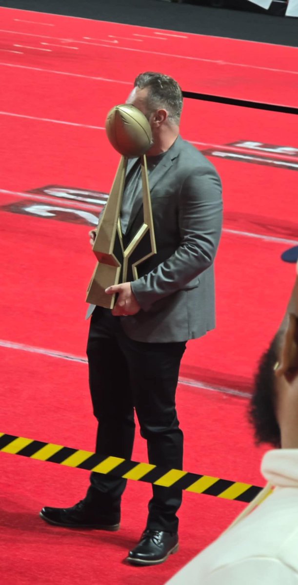 Justin Aaron tweet media