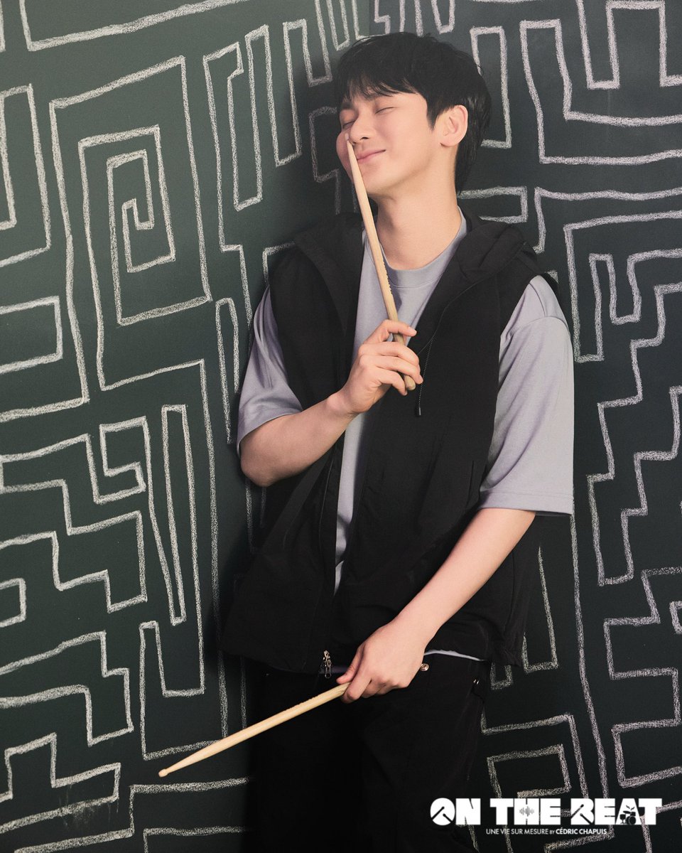 project_ilda's tweet image. 온 더 비트 🥁 𝗢𝗡 𝗧𝗛𝗘 𝗕𝗘𝗔𝗧

profile 𝗕컷 공개!
아드리앙🥁 #강기둥

𝟤𝟢𝟤𝟧.𝟢𝟪.𝟣𝟫 - 𝟣𝟢.𝟣𝟤
#온더비트
#이해랑예술극장
#일다 #라이브러리컴퍼니