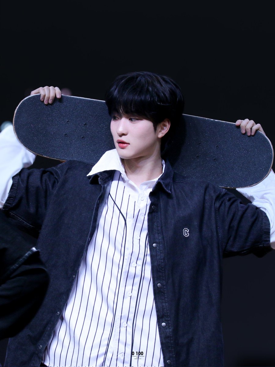 0100_ws's tweet photo. 240519 HQ

#김우석 #KIMWOOSEOK 
#판타지보이즈 #FANTASYBOYS https://t.co/4vR9AVZwsr
