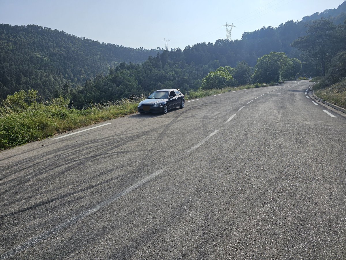 Eldeathito_RL's tweet photo. Great place to be here 🖤💙 https://t.co/IXbVLUH37A