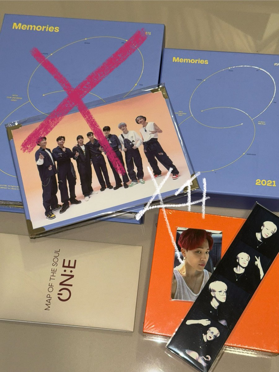 MiAmoreTae_'s tweet photo. [WTS] BTS COLLECTIONS

✅ 2021 Memo BR (no pc)
✅ MOTS scarf RM45
✅ Butter peaches album RM50

💯 Mint condition 

Dm if interested ~ 💕✨

#pasarBTS #pasarBTSMY #btsMyshare #myARMYjual @BTSMarketMY pls help to rt, thankss https://t.co/mcy5Vw0x8n