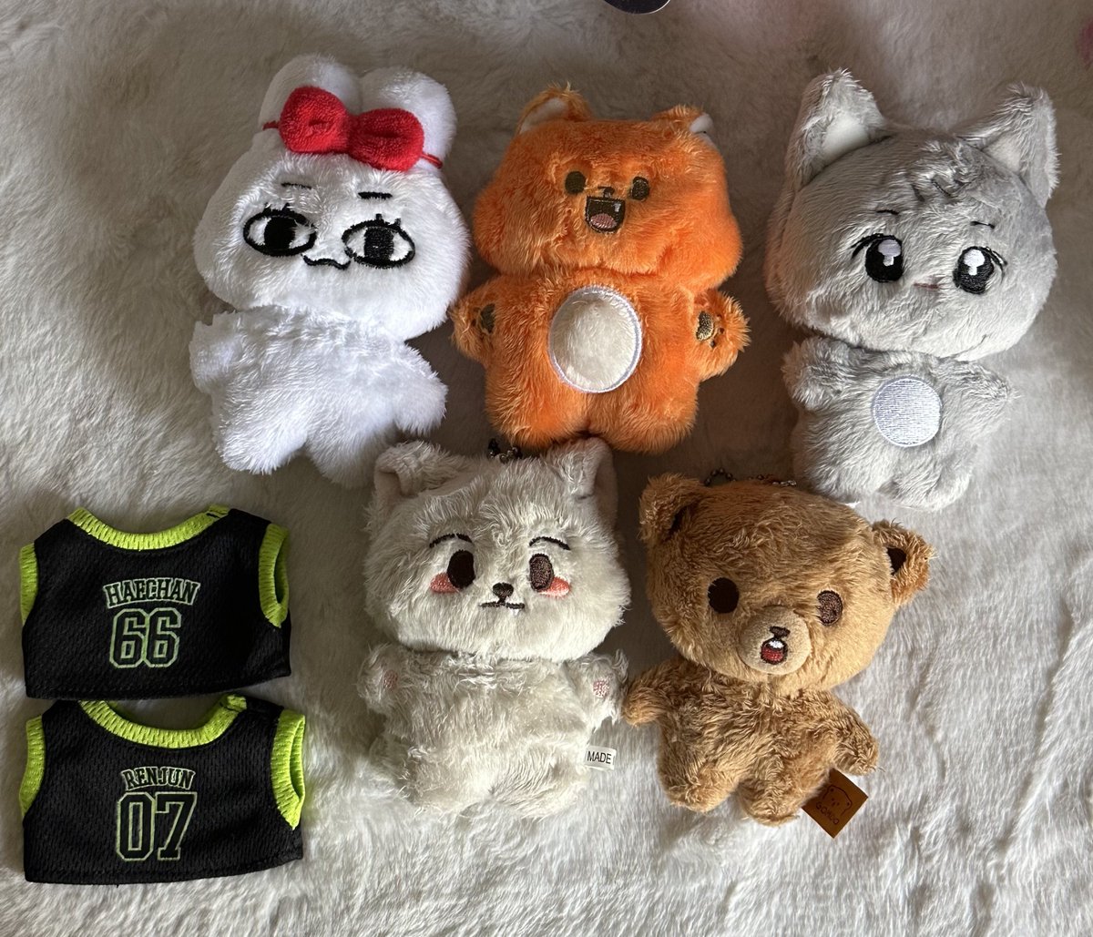 wts doll nct 10cm 🇲🇾 #pasarNCTmy 

☆ jaeminbun 
☆ dreamy dream renjun
☆ sesamejun 
☆ renmyang 
☆ gomdo lee 
(free jersey nct nation renjun &amp; haechan)

- RM 150 inc postage
- NEED TO TAKE ALL

tags. wts wtb wto doll jaemin renjun haechan nct dream