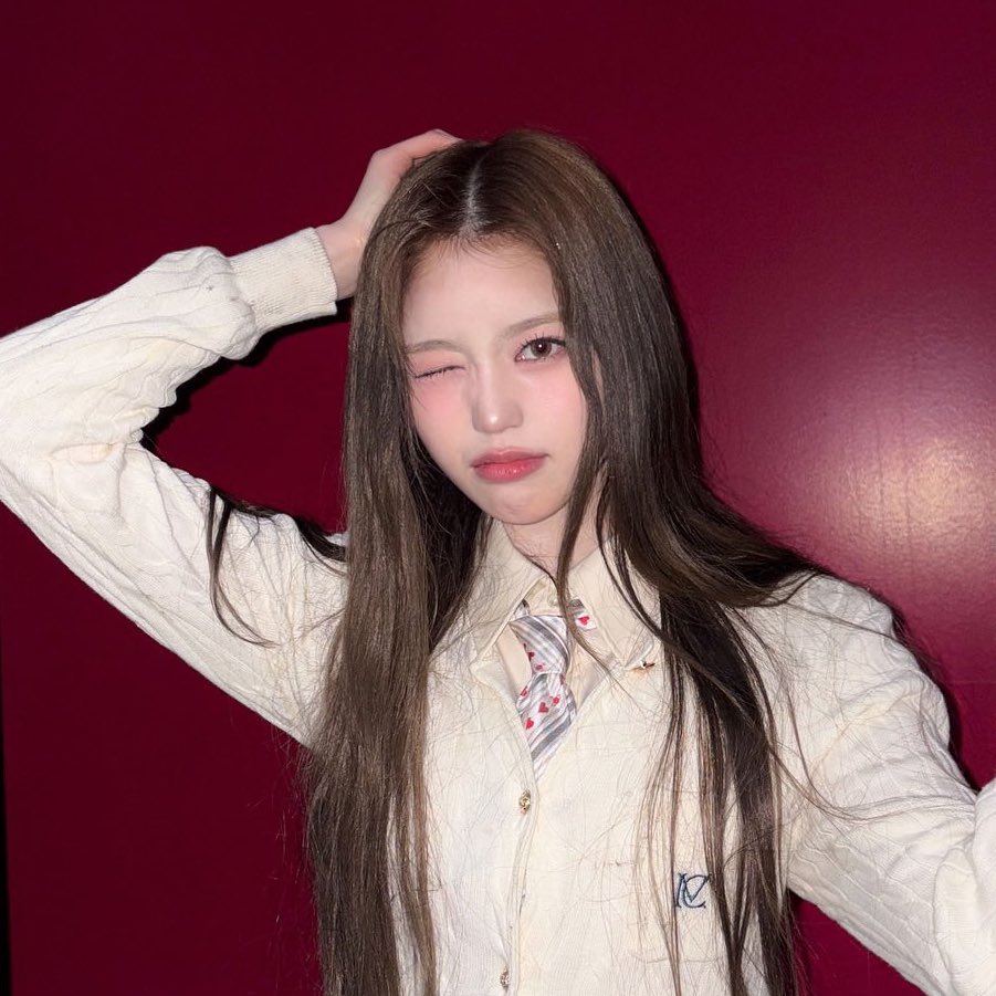 c88lre's tweet image. 스키 삐 🫵🏻💓