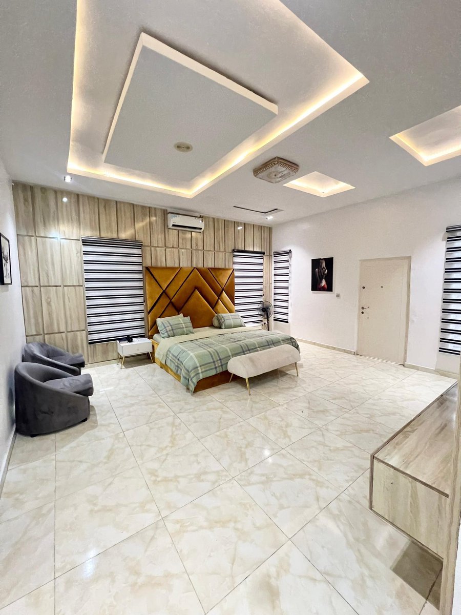 Francessmarty's tweet photo. DISTRESS SALE – Lekki
4 Bed Semi-Detached w/ BQ
Fully Furnished • CCTV • Inverter • Modern Kitchen

📍Orchid, Lekki
💰₦170M

📞 Call/WhatsApp: 08157416070
#realtorsmarty Benue Fulani Jalen Williams Pacers Iran Nembhard Haliburton Madueke Delap Asher Over 200 Tunde $ROOM https://t.co/QSYo9Stp3a