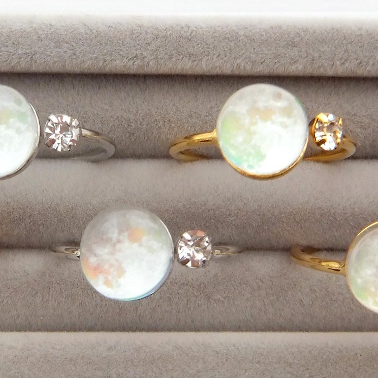 grat jewelry (@grat_jewelry) on Twitter photo みんなでシェア☆企画展vol.161
お誕生石・天然石アクセサリーのgrat jewelryです🐇
お月さまのネックレスやリングを制作しています🌕️
夏の #CARAMEL_MUSEUM に参加します🎪
参加期間:7/18~7/23
場所:池袋PARCO地下1階
いつも素敵な企画をありがとうございます🤍
<a href="/Lupopo_cafe/">*LUPOPO cafe&gallery* 三軒茶屋の糖質オフのケーキ専門カフェとハンドメイドのお店</a> さま みんなでシェア☆企画展vol.161
お誕生石・天然石アクセサリーのgrat jewelryです🐇
お月さまのネックレスやリングを制作しています🌕️
夏の #CARAMEL_MUSEUM に参加します🎪
参加期間:7/18~7/23
場所:池袋PARCO地下1階
いつも素敵な企画をありがとうございます🤍
<a href="/Lupopo_cafe/">*LUPOPO cafe&gallery* 三軒茶屋の糖質オフのケーキ専門カフェとハンドメイドのお店</a> さま