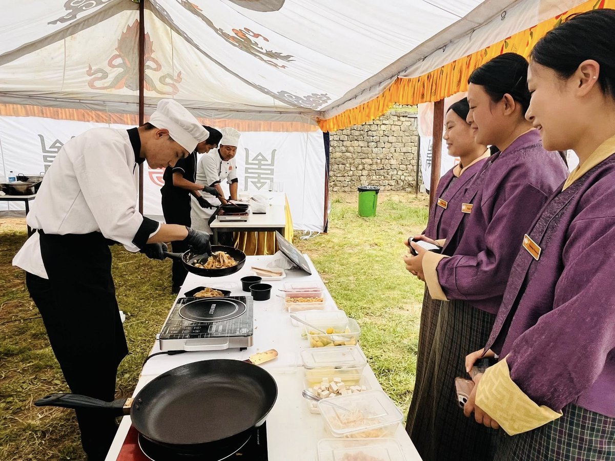 A Thai Food Festival was held at the Royal Institute for Tourism and Hospitality from June 14 to 15 to celebrate the rich culinary heritage of Thailand while showcasing Bhutan’s local produce.

Read more at facebook.com/SherigBhutan/p…