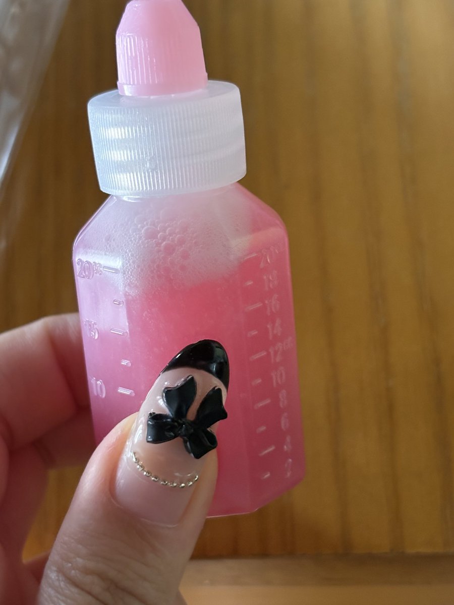 오늘 만든 사탕침🍭 색두 이뿌구 달달해서 인기만음.🤍🤍

라인: yaonggg

#페티쉬 #스핏 #영상판매 #입던팬티 #골든 #팬티 #페티쉬판매 #스타킹 #양말 #신던양말 #발 #입던속옷 #라인 #라관 #상납