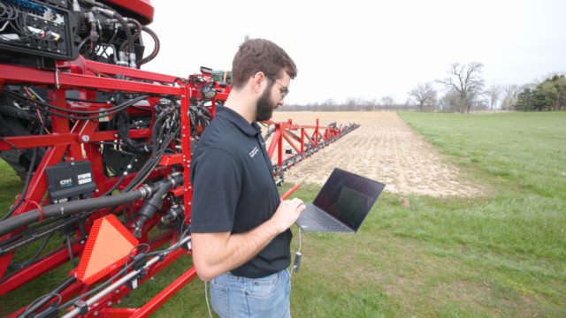 Future of Food: Intel Processors Create More Sustainable, Efficient Farms #IAmIntel bit.ly/45spSNw