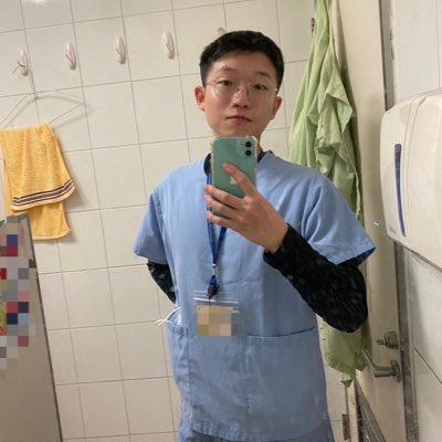 #NewProfilePic (新個人資料照片)