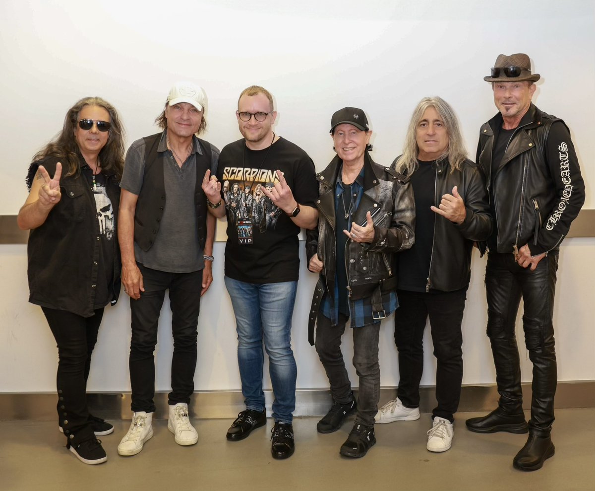 vsalti's tweet photo. 60 years on stage and still setting arenas on fire — SCORPIONS are living legends, and we were thrilled to meet them in person! From Wind of Change to Rock You Like a Hurricane, their music shaped generations and broke down borders.
🦂Thank you for the music that moved the world. https://t.co/8jqZRcP9LH