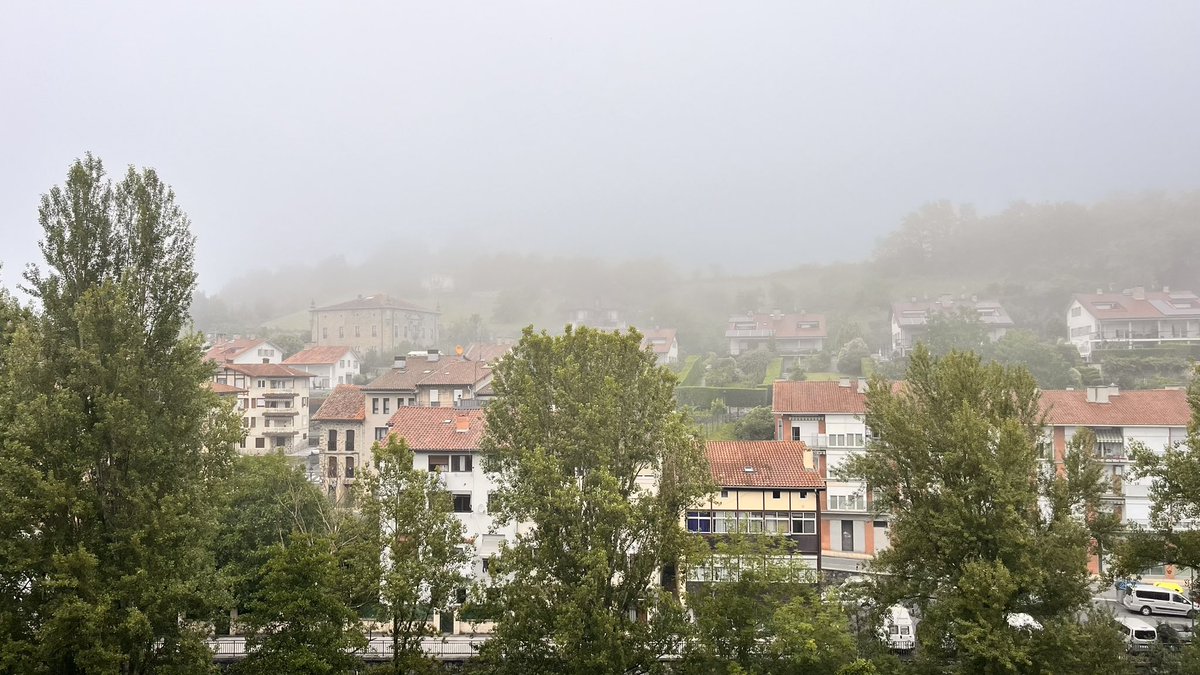 Bergara behelainopean, beste behin <a href="/Euskalmet/">Euskalmet</a> <a href="/eguraldia/">Eguraldia ETB1</a>