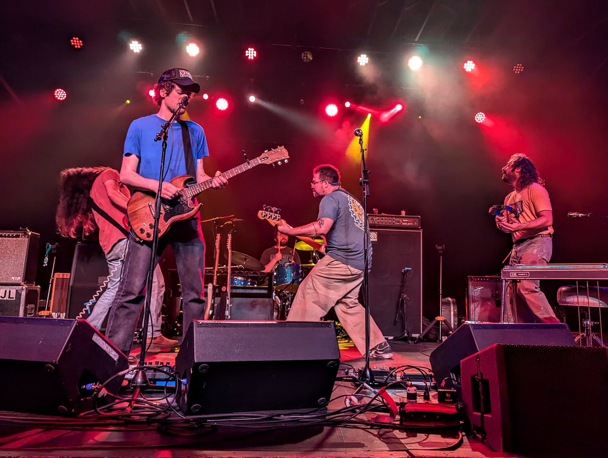 KC Concerts (@kcconcerts) on Twitter photo From an opening set at <a href="/Knuckleheadskc/">Knuckleheads</a> in 2022 to a packed house at <a href="/thetrumankc/">The Truman</a> in 2025. We're damn glad to be on this ride with <a href="/MarkJLenderman/">MJ Lenderman</a> & the Wind!
#kcconcerts #mjlenderman From an opening set at <a href="/Knuckleheadskc/">Knuckleheads</a> in 2022 to a packed house at <a href="/thetrumankc/">The Truman</a> in 2025. We're damn glad to be on this ride with <a href="/MarkJLenderman/">MJ Lenderman</a> & the Wind!
#kcconcerts #mjlenderman