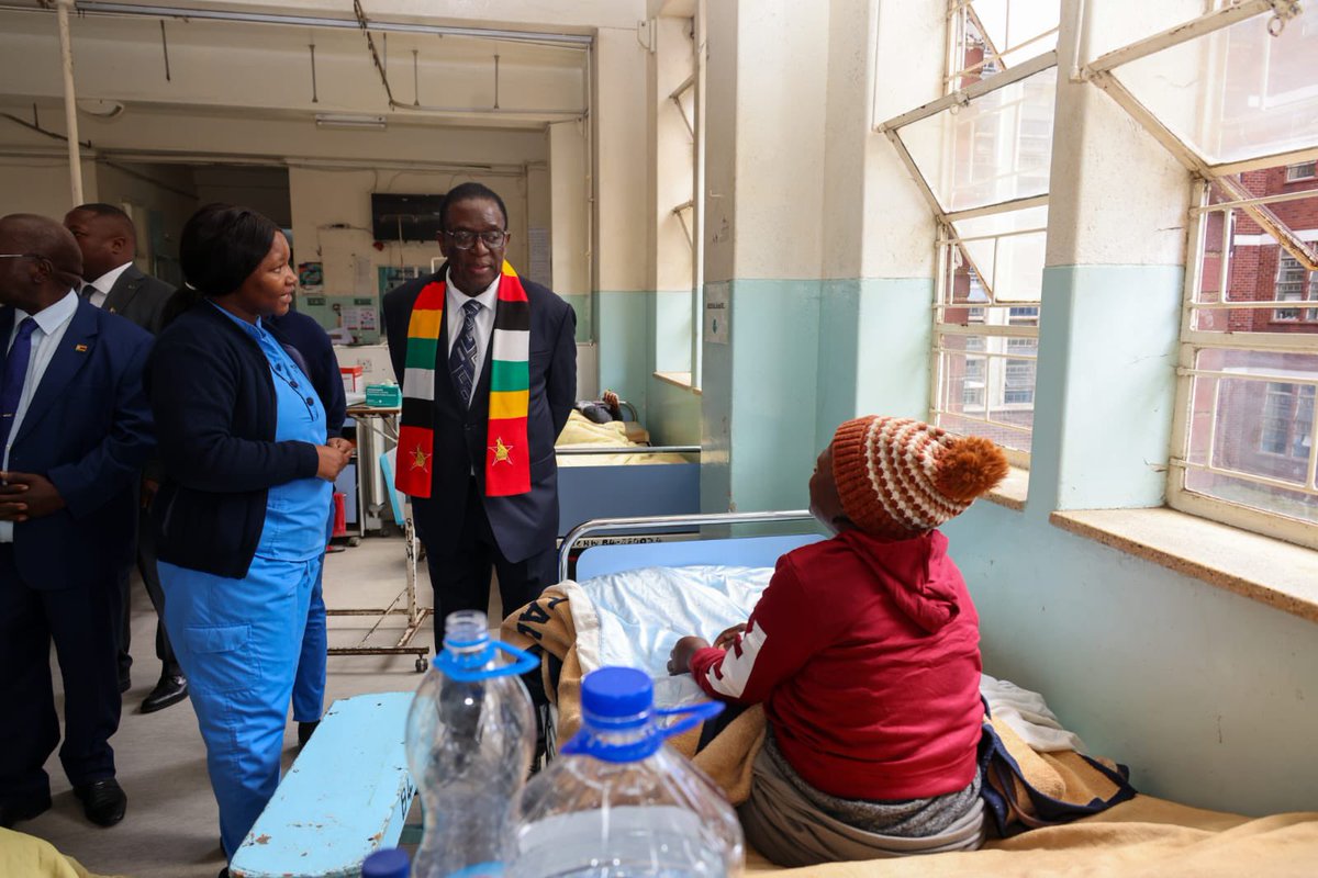Jenfan Muswere (@honjmuswerejnr) on Twitter photo President <a href="/edmnangagwa/">President of Zimbabwe</a> made an unannounced visit to two central hospitals in Harare and the Natpharm warehouse. President <a href="/edmnangagwa/">President of Zimbabwe</a> made an unannounced visit to two central hospitals in Harare and the Natpharm warehouse.