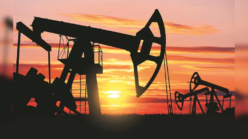 #BSEditorial | The #IsraelIranConflict has reintroduced severe oil shock risks. With crude inching toward $150/barrel, #India faces renewed pressure on #inflation, current account deficit, and fiscal balance—just as global #trade and #investment sentiment remains fragile.