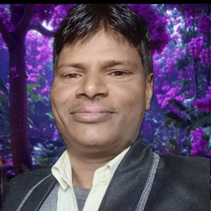 ज़ायका जिस्म का आंखों में उतर आया है 
अब  तुझे  हाथ  लगाना  भी बुरा लगता है।