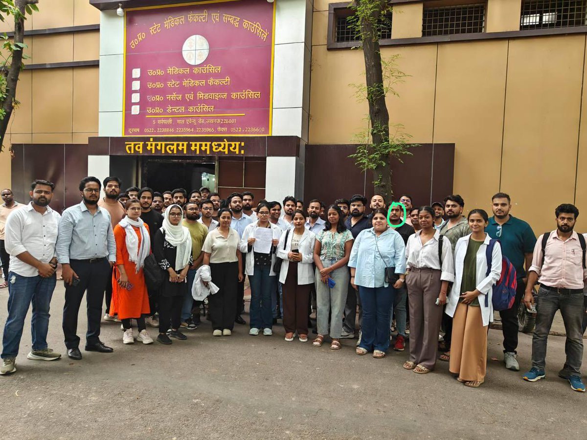 DrAmit0808's tweet photo. @brajeshpathakup sir and @_Upcmyogi  @NMC_IND 
@UPMC please Take this matter in consideration this is really a serious issue with the future doctor of Uttar Pradesh !
Please Increase seat it’s our right…
#UPInternshipCrisis #FMGE #justiceforUPFMG https://t.co/5mlnmUu0Wj