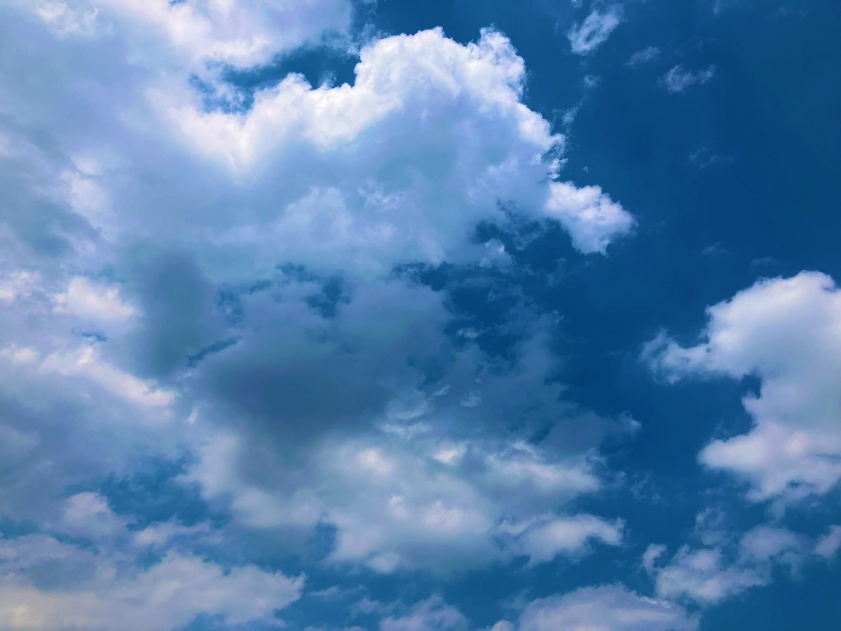 🌸大切な皆様🌸こんにちは🌸👩🏻‍🦰

🌸✨お疲れ様です✨🌸💁🏼‍♀️

💐いつもありがとうございます💐💝🙆🏼‍♀️

良きお天気です🌤(ｲﾏﾌｳｹｲ＆ｲﾏｿﾗ)💕👩🏻‍🦰

🌸✨🌸皆様が🌸笑顔で優しいお心穏やかな午後の時になりますように🌸✨🌸💗💁🏼‍♀️

#ｲﾏﾌｳｹｲ
#ｲﾏｿﾗ