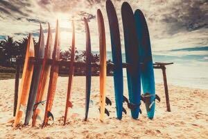 The Stupid History of The Surfboard

#History #Podcasts