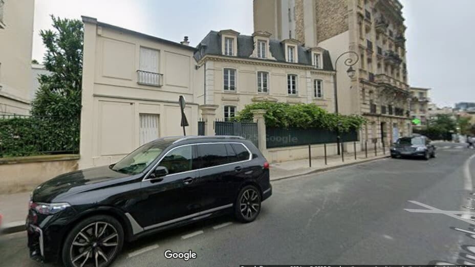 L'ancien hôtel particulier de Bernard Tapie est à vendre pour 9 millions d'euros
l.bfmtv.com/SgjH