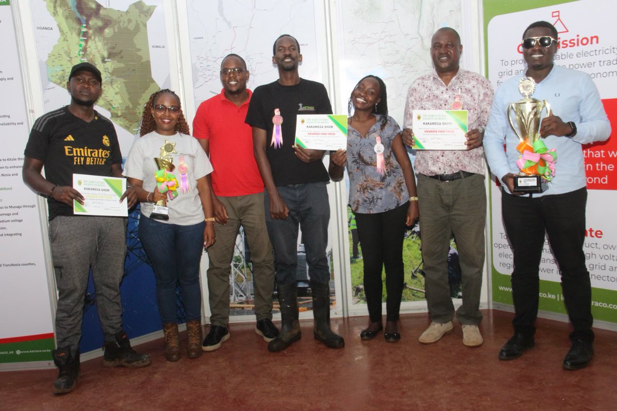 KETRACO1's tweet image. Agriculture Cabinet Secretary Mutahi Kagwe leads celebrations as KETRACO dominates the awards stage.
The climax of the 2025 Western Kenya-Kakamega ASK Show unfolded spectacularly at the main arena pavilion, where the world seemed to pause, and a grand, thunderous moment took…