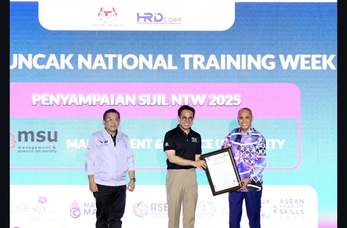 msuacademy's tweet photo. #repost from @MohdShukriYajid
๐ 100+ Trainings. One Powerful Collaboration. Endless Opportunities.
๐ Itโs MSU x NTW Week!
@MSUmalaysia @hrdcorp_
#msumalaysia #msuacademy #lifelonglearning #msuxntw #nationaltrainingweek https://t.co/UIgPlaq4wf