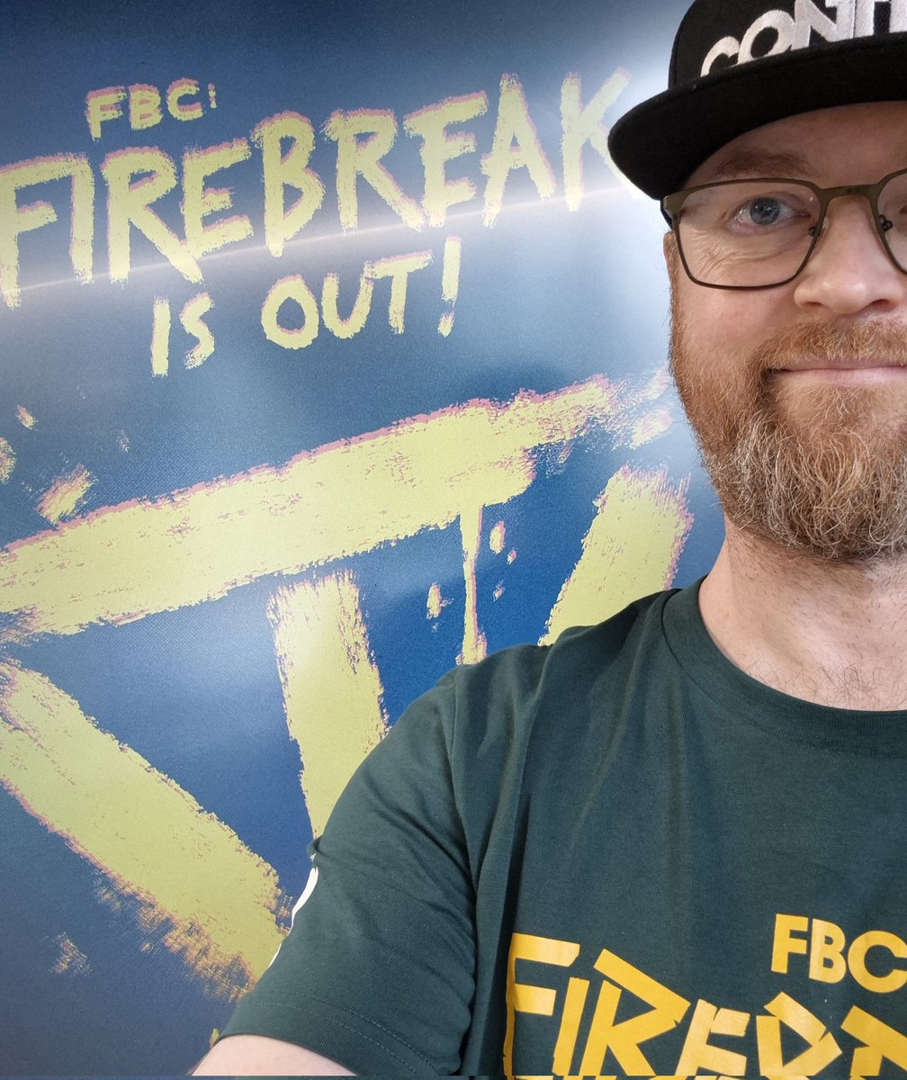 FBC: FIREBREAK IS OUT! 
Woohoo! Awesome times! 🥳🥳🥳 And what a blast of a game, congrats the whole Firebreak team for pulling this off! 🥳🥳🥳
#FBCFirebreak #ControlRemedy