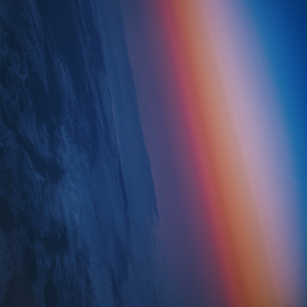 今夜6/18(水)0:00に、ZOT on the WAVEさんとの共作名義、STUTS on the WAVEの1st Single「Mom &amp; Dad (feat. Kaneee, 7)」がリリースされます。

ぜひお聴きください。
stutsonthewave.lnk.to/momdad