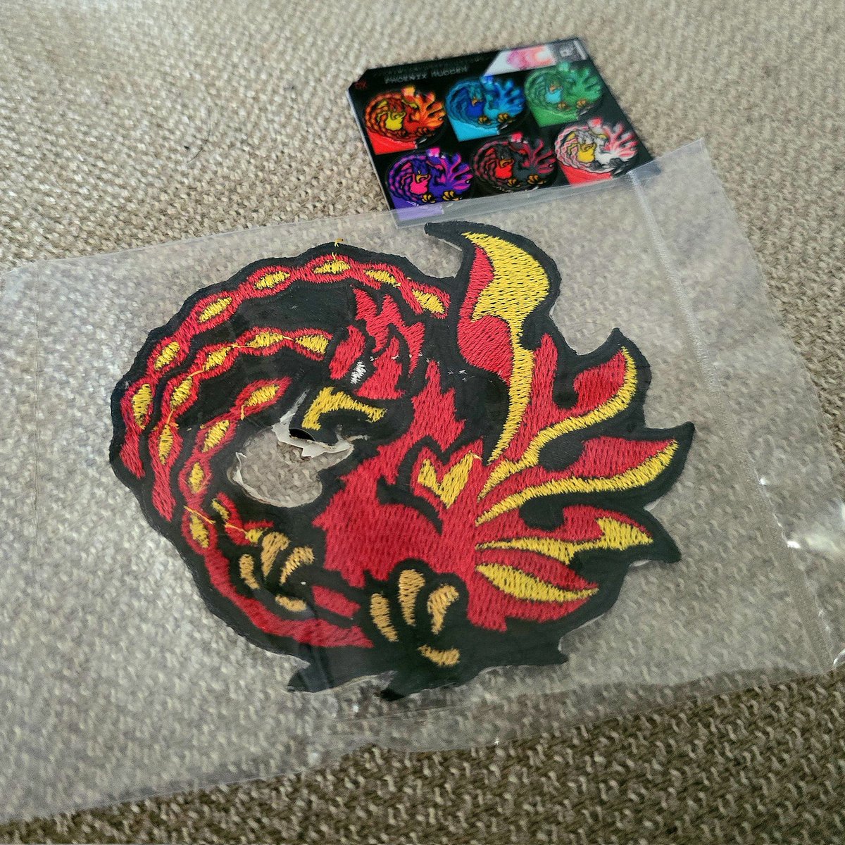 SAtR_Eiko ☀️🥐✨ (@eiko_206) on Twitter photo Rudder...
Merci <a href="/lucie_ftx/">Hoshi SAtR 🪽✨</a> pour les travaux, le patch est magnifique (et les stickers vont me permettre de faire ma Phoenix CX 🤙) Rudder...
Merci <a href="/lucie_ftx/">Hoshi SAtR 🪽✨</a> pour les travaux, le patch est magnifique (et les stickers vont me permettre de faire ma Phoenix CX 🤙)