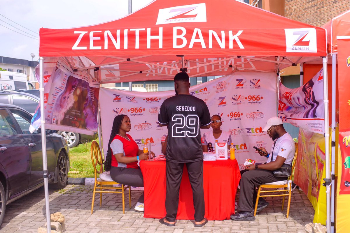 foodfarm_co's tweet photo. Zenith Bank is pulling up again to Food Farm PartyVille this July! 🔥

We’re bringing you full-on vibes AND value.

📍Surulere Secretariat
📅 July 26 | 10AM
Get your tickets at: https://t.co/qvW1i7mPfo https://t.co/oMDx15Wriq