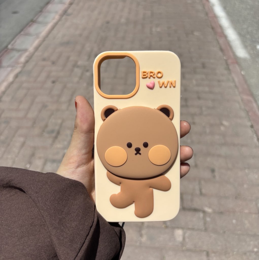 aldığım telefon kılıfına bakın (yaş 25) 🤎🐻